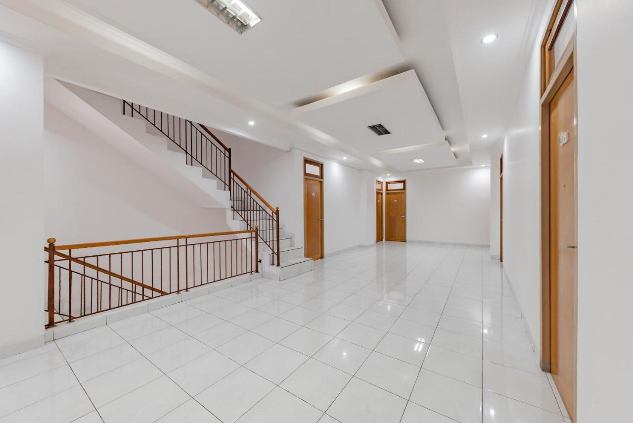 Reddoorz Plus Near Universitas Maranatha Bandung 2 Exterior photo
